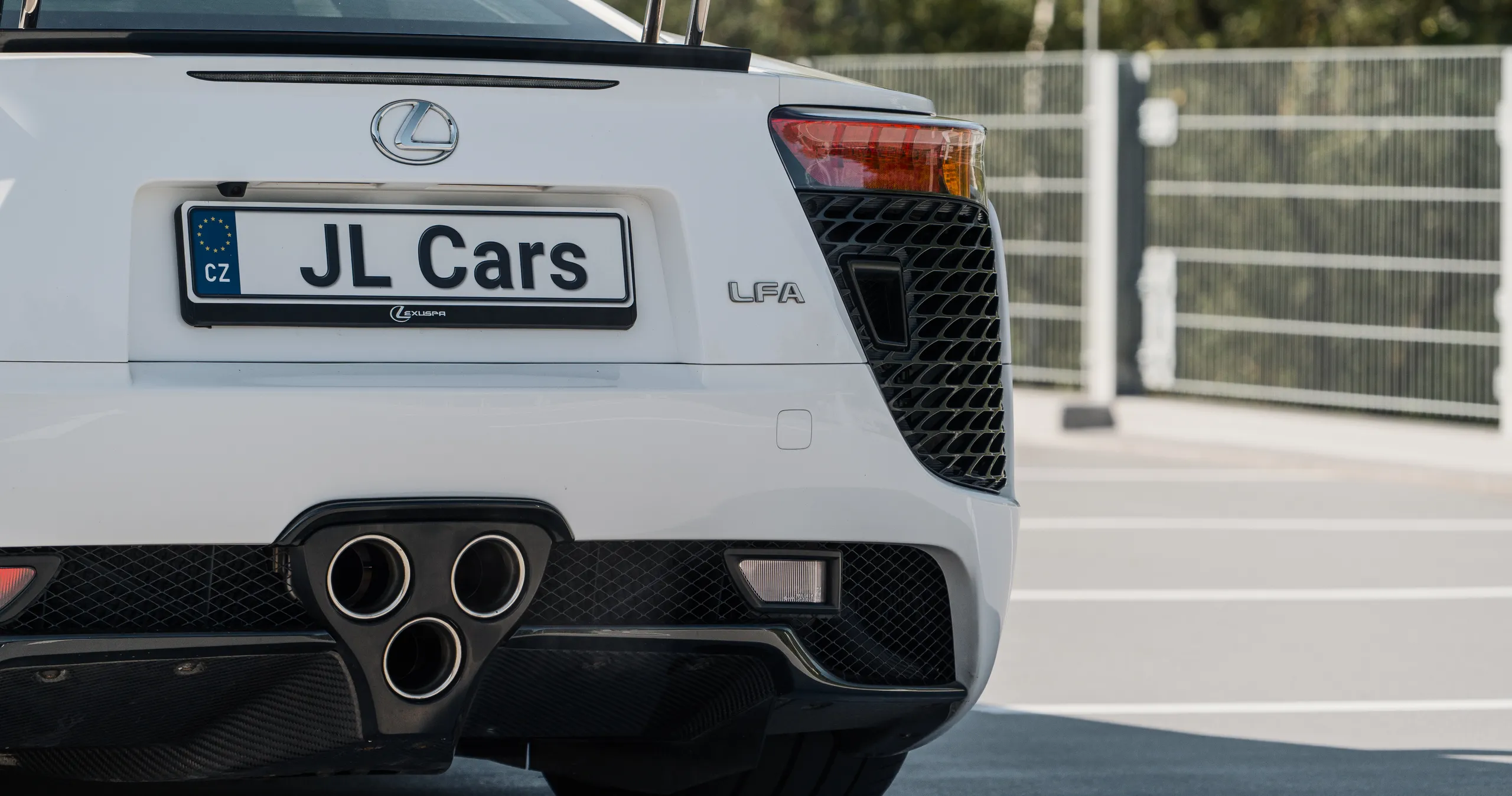 Lexus LFA Tokyo Edition 2014 – fotografie 8 z 13