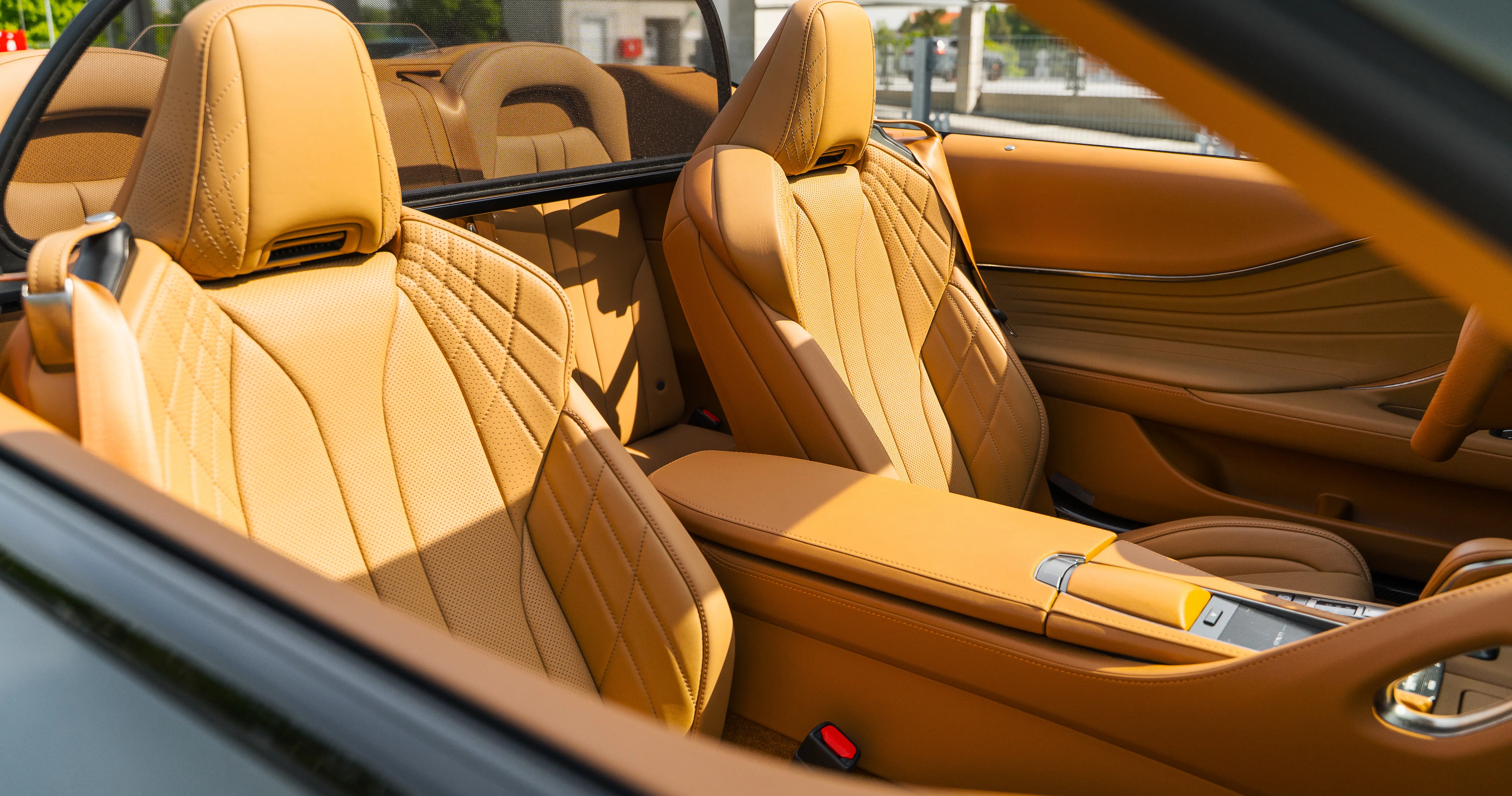 Lexus LC 500 Convertible Sport+ - Image 14
