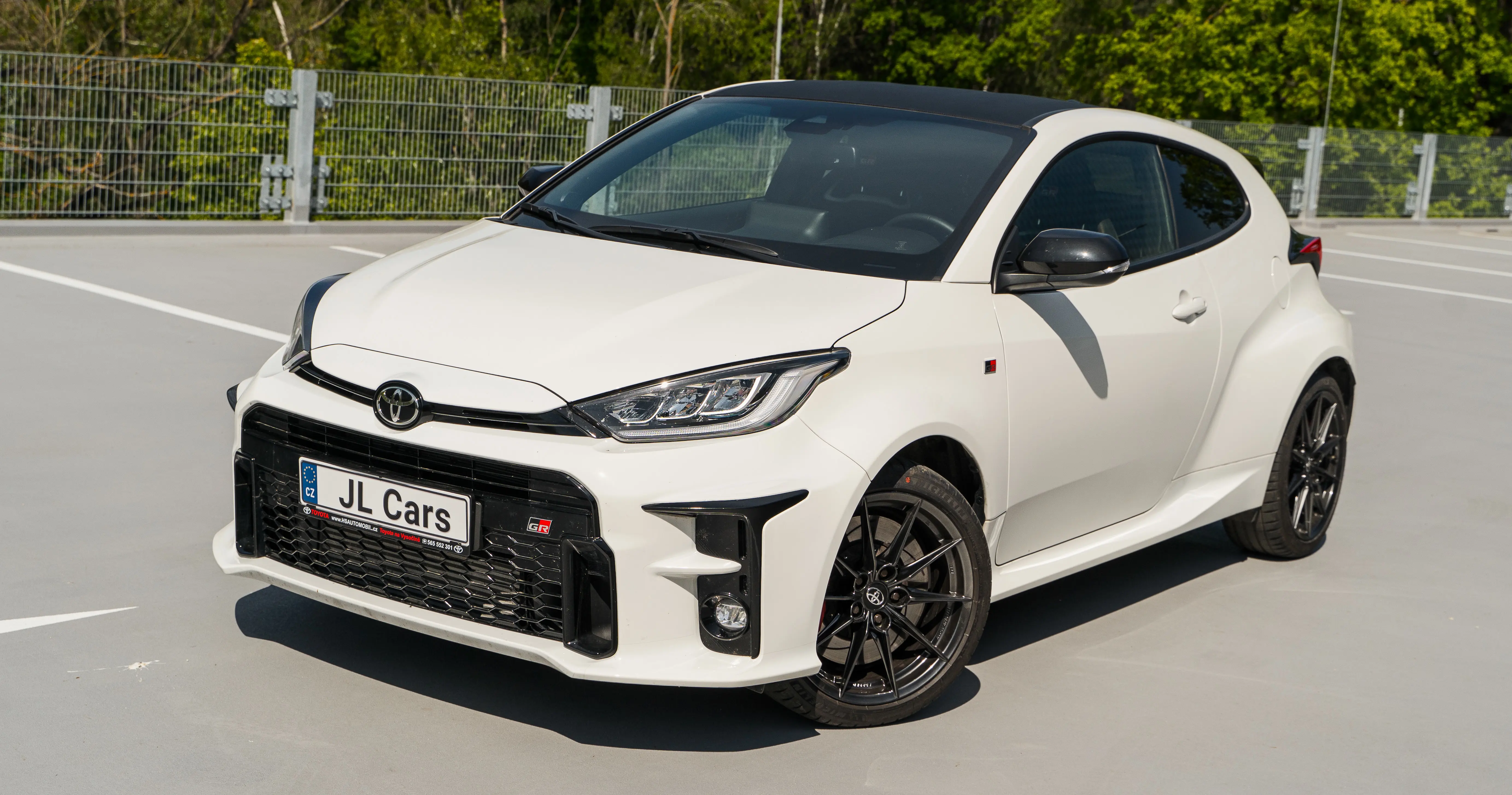 Toyota Yaris GR-FOUR - Image 4
