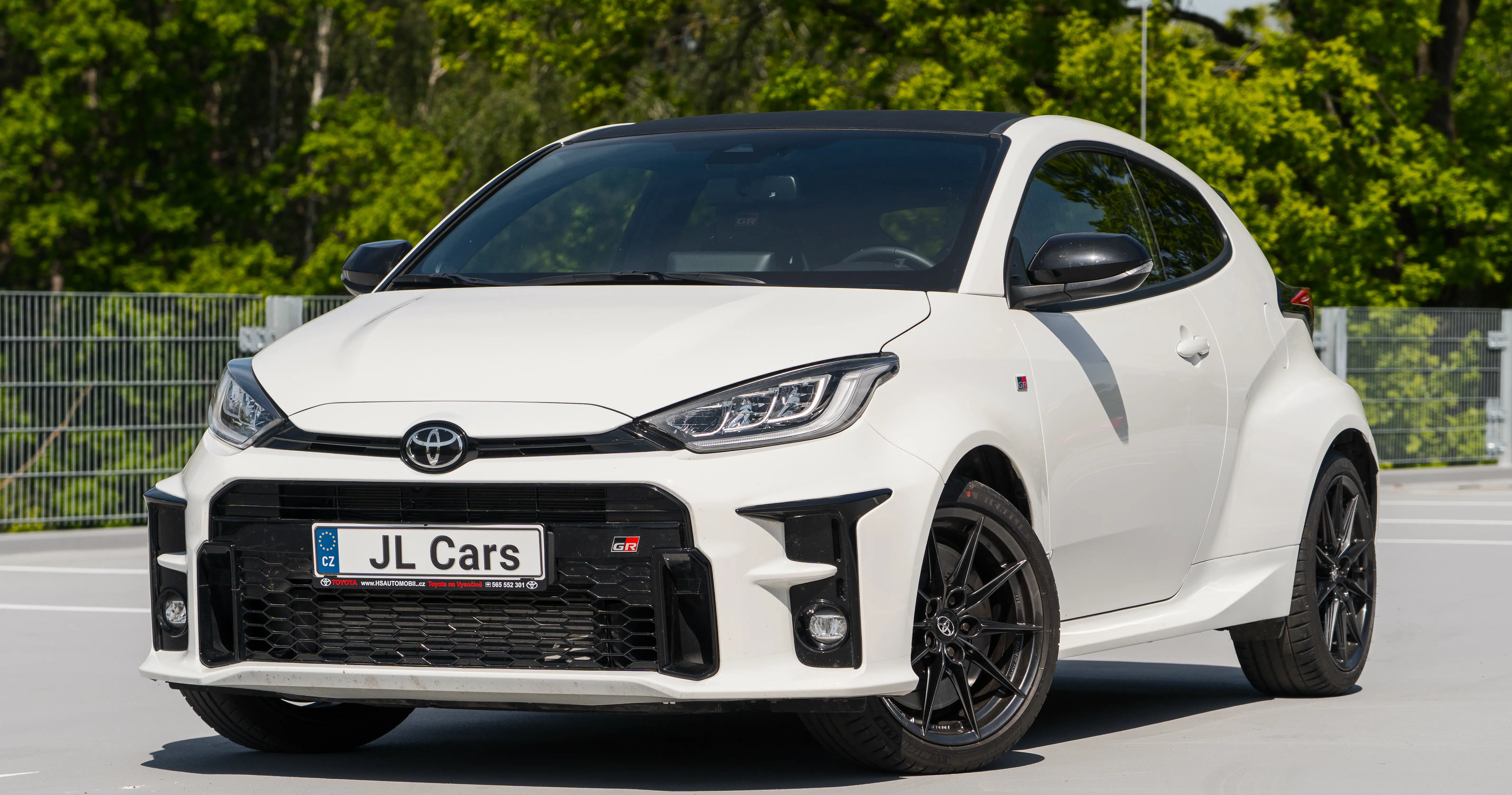 Toyota Yaris GR-FOUR - Image 5