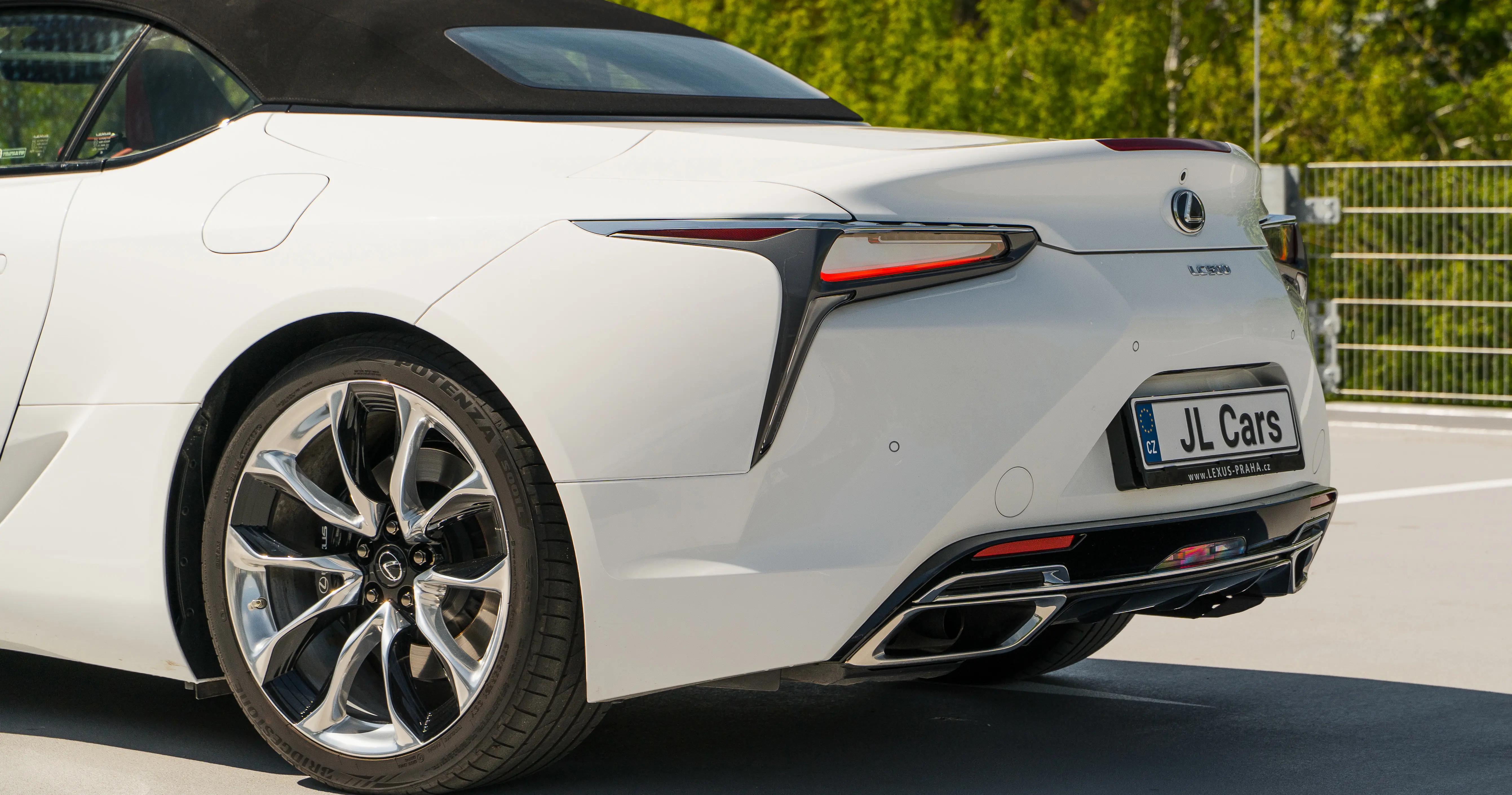 Lexus LC 500 Convertible Sport+ - Image 3