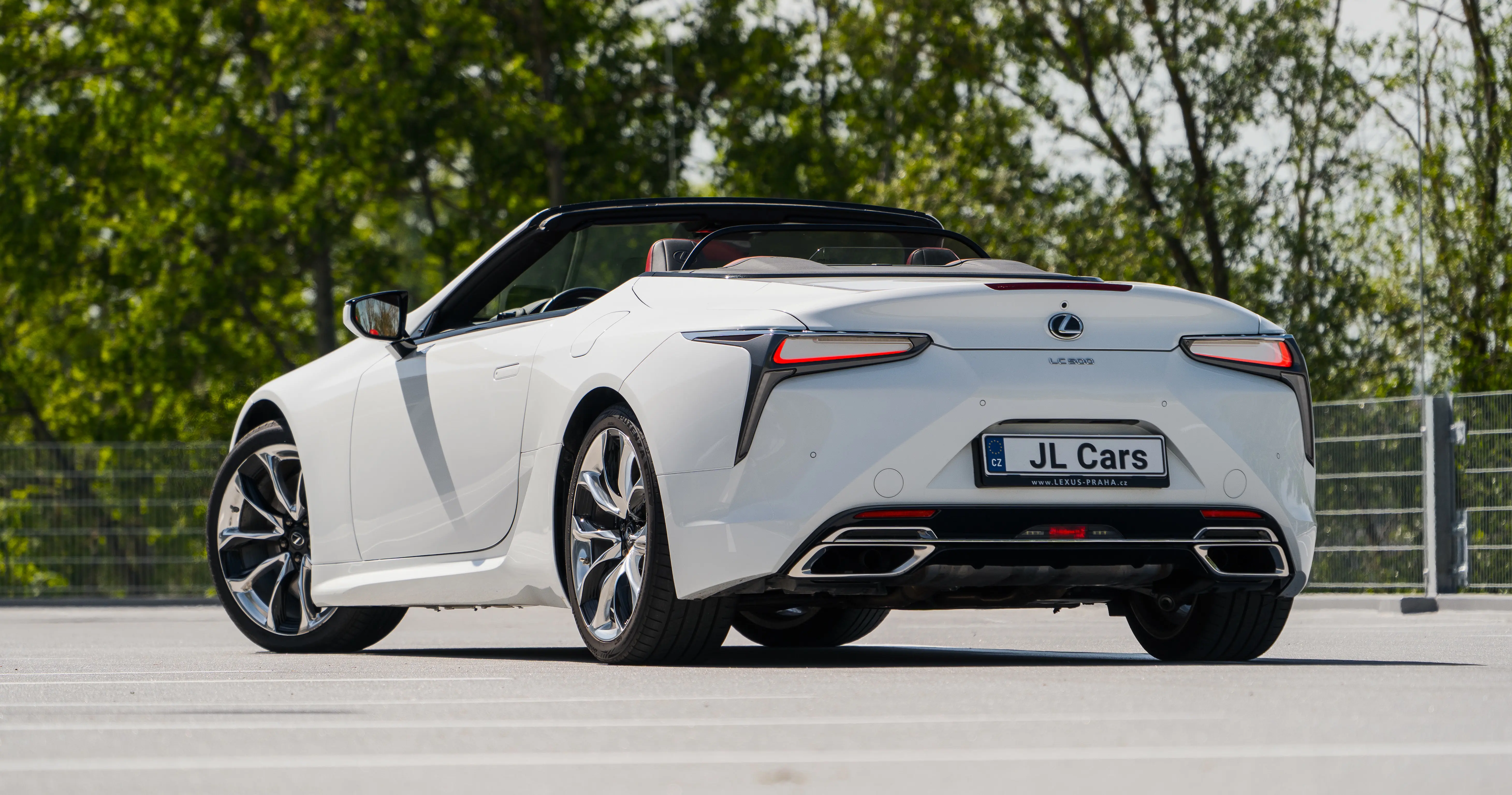 Lexus LC 500 Convertible Sport+ - Image 7